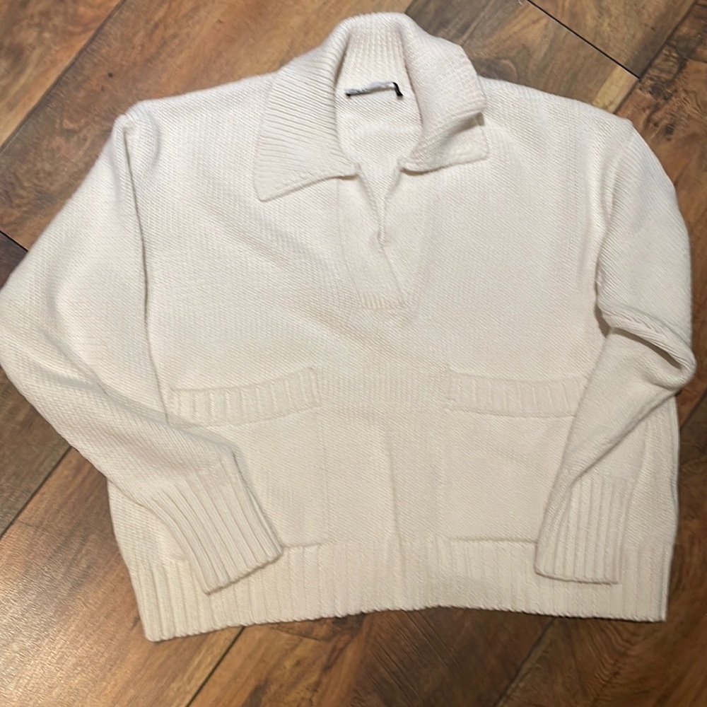 Knit sweater